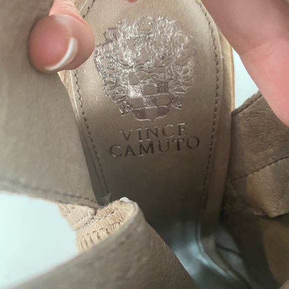 Vince Camuto Karenta leather open toe shoes tan size 10 - Picture 10 of 14